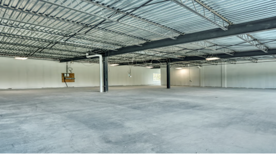 Vous avez besoin d‘un espace locatif ? Vous devez vous relocaliser, vous avez besoin d'un nouvel air de bureaux, d'espace de détail, local commercial ou d'usine ? 